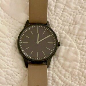 UNIFORM WARES Unisex M37 PreciDrive two-hand watch in PVD black and Beige